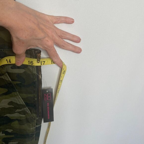 No Boundaries Green Camouflage Utility Overalls Cotton Denim NWT Juniors 11/12 - Picture 8 of 10
